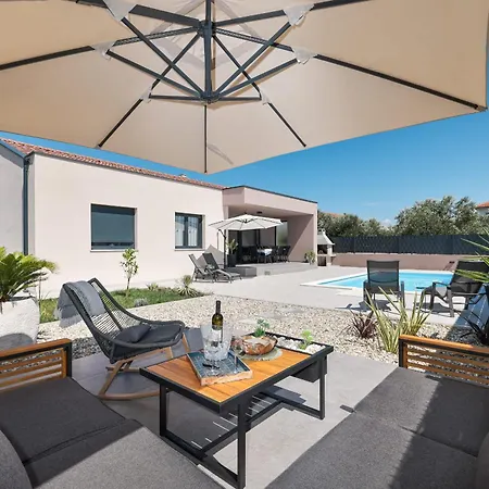 Mindula Zadarvillas Sukošan