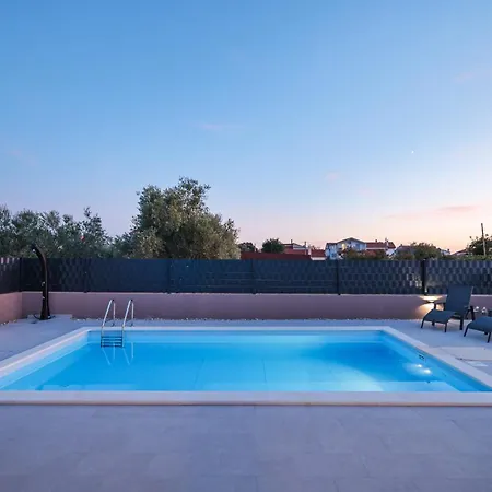 Vila Mindula Zadarvillas