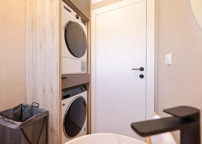 Mindula Zadarvillas Βίλα *