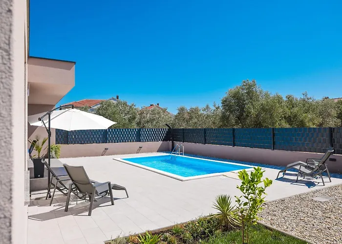 Mindula Zadarvillas Βίλα Sukošan