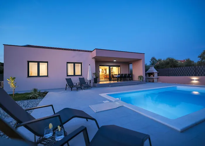 Mindula Zadarvillas Βίλα Sukošan