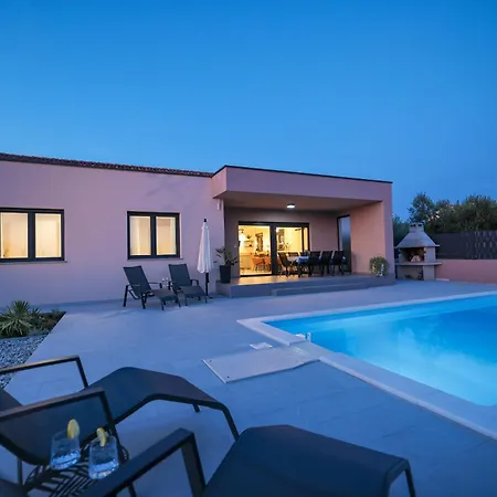 Mindula Zadarvillas Villa Sukošan