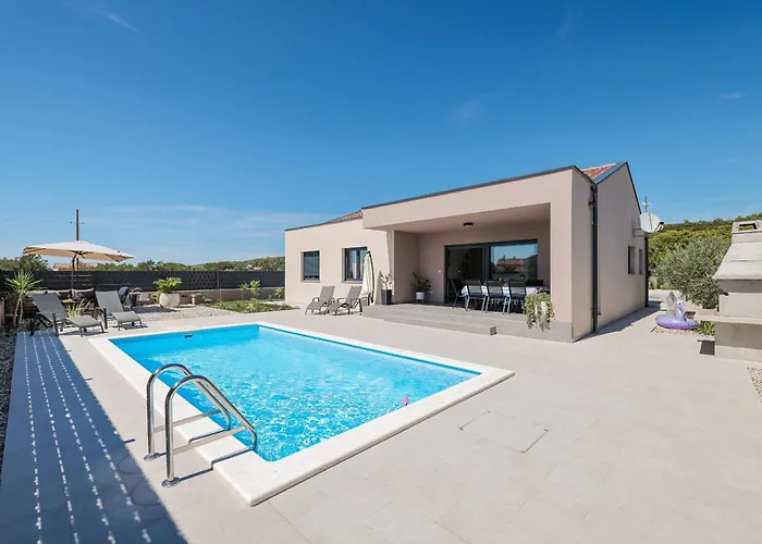 Mindula Zadarvillas